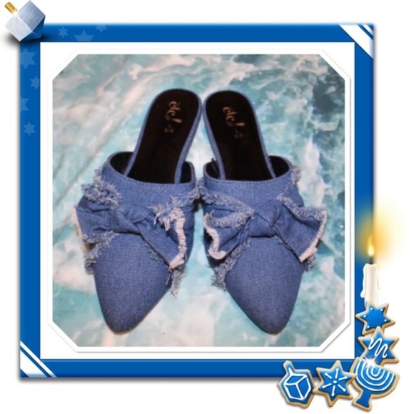 etc! Shoes - ON HOLD ~ Slip On Denim Bow Tie Close Toed Sandals